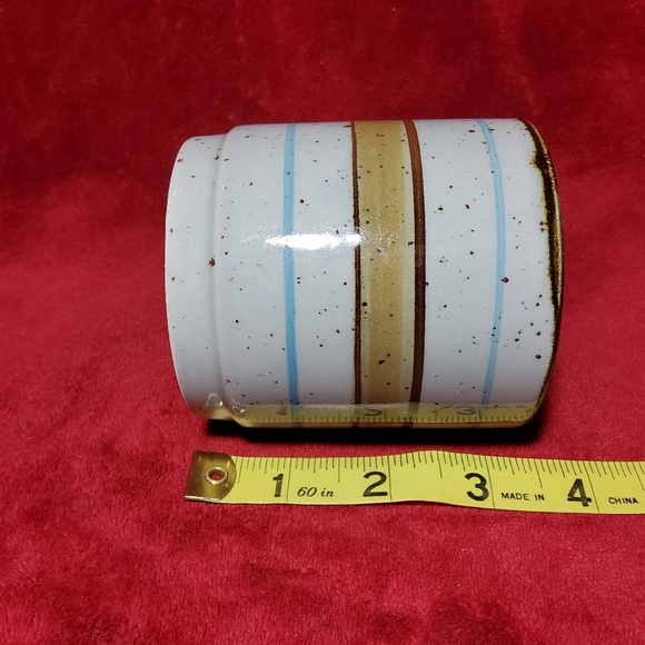 Vintage 1970's Stoneware MCM Coffee Mug Speckled With Brown & Blue Circles Korea - Picture 6 of 6